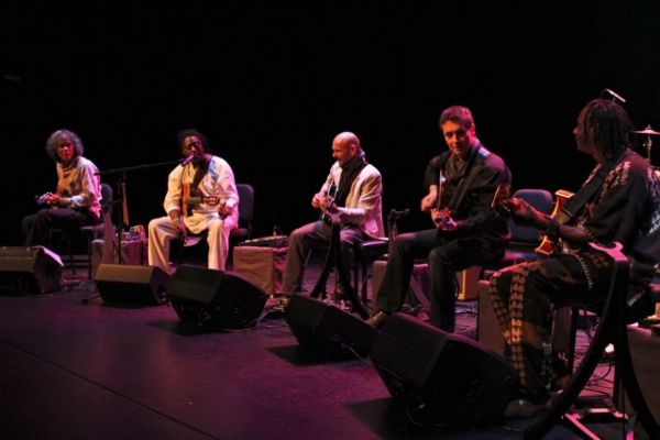 5greatguitars2