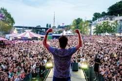 14-07-2025-Vierdaagsefeesten-Marcel-Krijgsman-158-matrixx-live-aan-de-kade.jpg