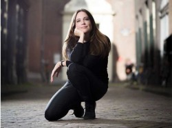 Poëzie op de bank | Ellen verdiept