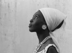 LUXrewind – Black Girl (60th Anniversary)