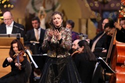 HOOFD Messiah-Olga-Zinovieva-goud-©-Beleef-Klassiek.jpg