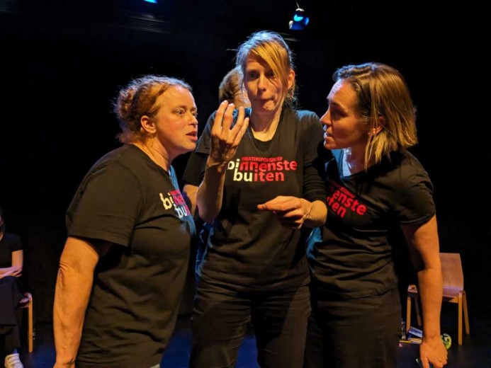 Te gast: Improvisatietheater Binnenste Buiten
