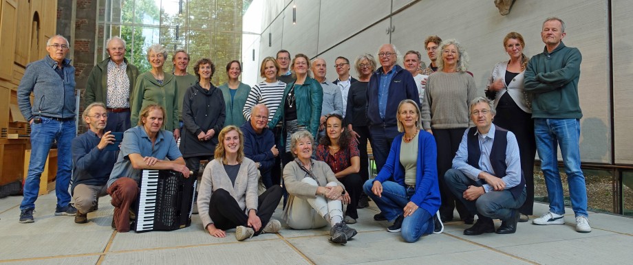 Kamerkoor Mnemosyne met Tuur Florizoone.jpg