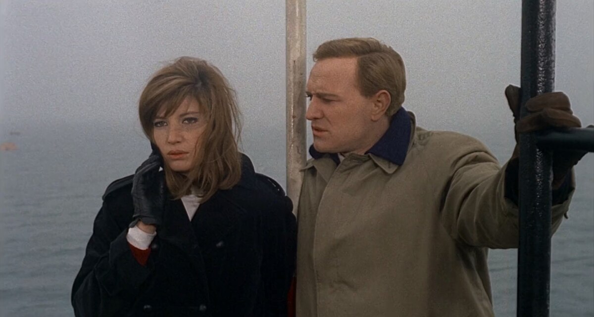 Richard Harris and Monica Vitti in Il deserto rosso 1964 1200B