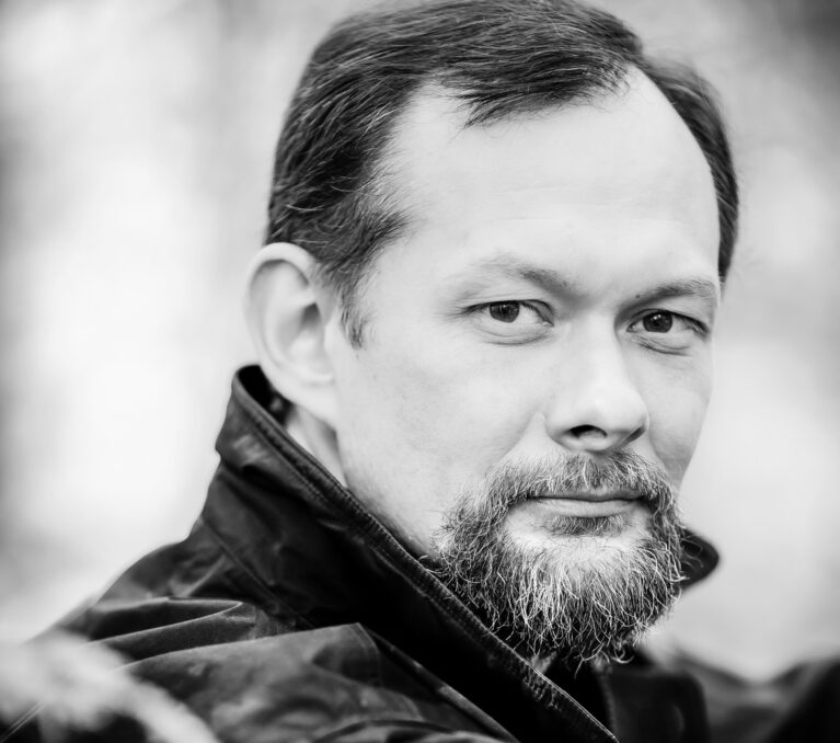 HOOFDFOTO Enrico Pace 001 credit Marco Borggreve 1 scaled 767x678 c default