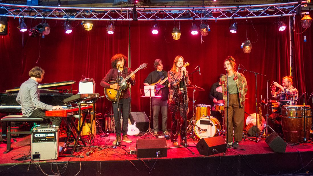 Stiekem gedanst op de nieuwe muziek van Richie Reichgelt