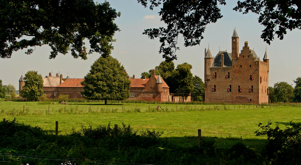 Kasteel Doorenburg  - Foto: Johan Bakker