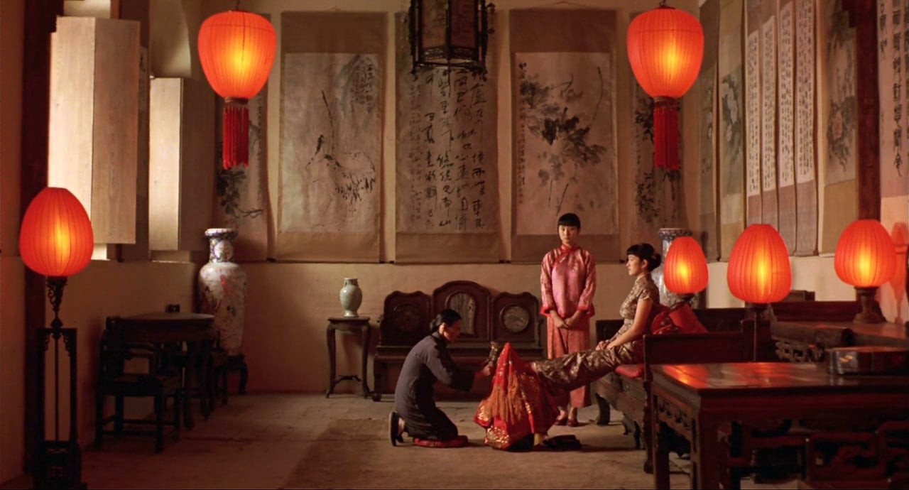 raisetheredlantern