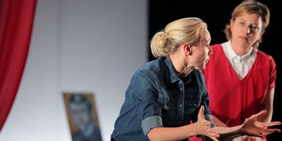 Preview: Oostpools iHo schuurt, verdraait en voert je naar ongewenste gedachten