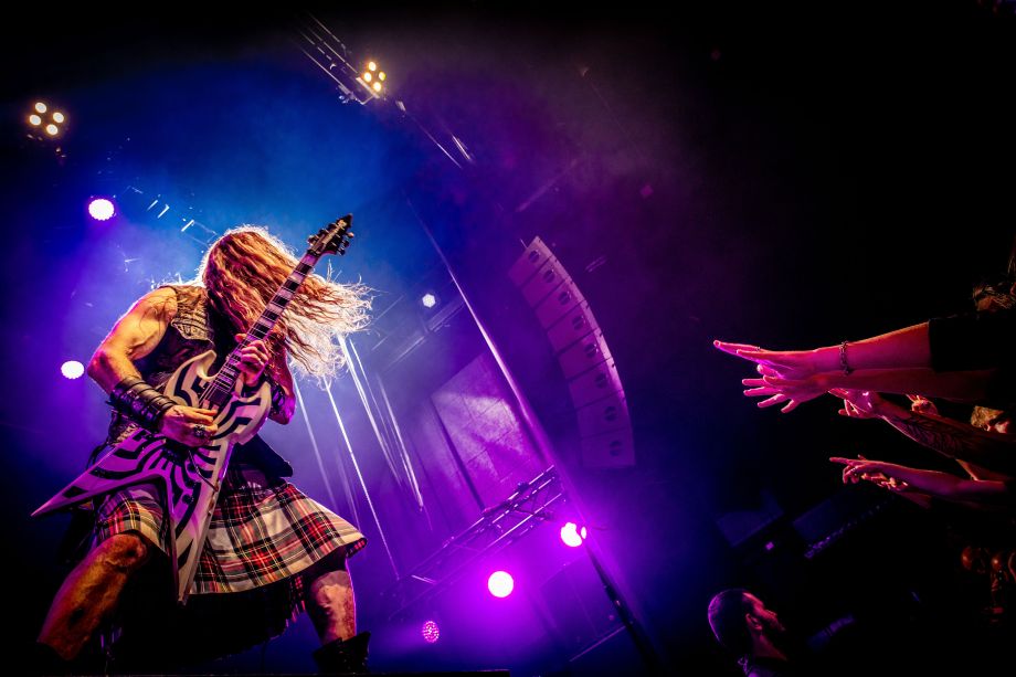 Vol gas raast Black Label Society door Doornroosje