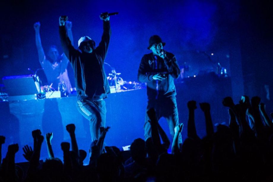 Volwassen praatjes en jeugdige plaatjes