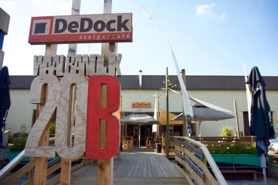 Feesten, drinken en spelen op het Honigcomplex