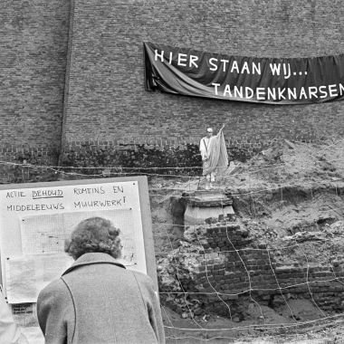 Basteicafé: Terugkeer van de Romeinse muur