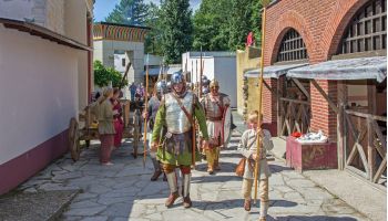 Romeinse legionairs strijken neer in Museumpark Orientalis 