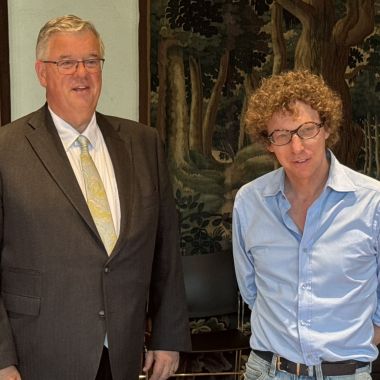 Arnon Grunberg krijgt nieuwe schrijversopdracht van gemeente Nijmegen