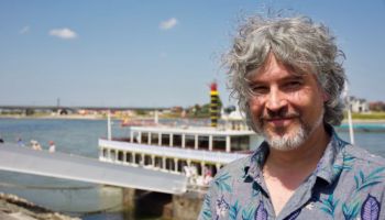 De vele projecten en ultrakorte liedjes van acteur en muzikant Peter Hendriks