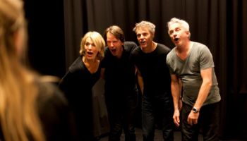 Theatergroep PIT: met een leeg hoofd de vloer op