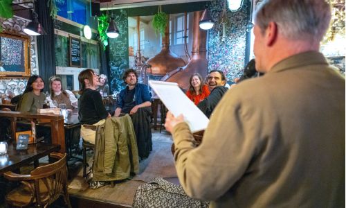 Beelden Nijmeegse cultuurquiz 2026 in café BeijOns