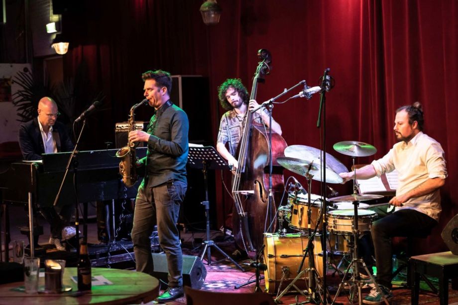 Got a Match, een concert-estafette