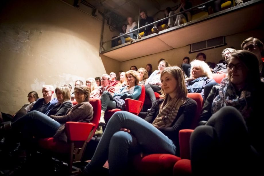 Monologen van jonge makers in Theater VIER