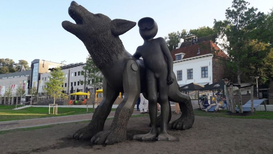 De Waterwolf en dan lang niets