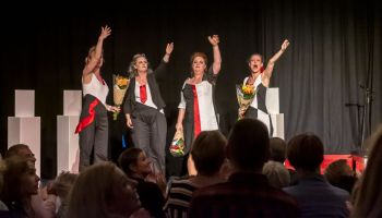 De hilarische zoektocht naar geluk van de Meiden van LOS