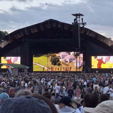Revelaties en vreemde keuzes op Down The Rabbit Hole 2026